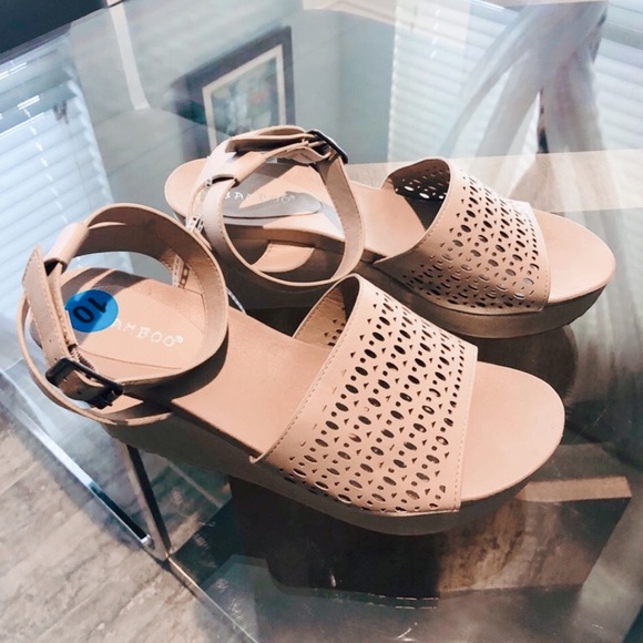 Bamboo Nude Wedge Platform Ankle Strap Sandals, Size 10M New w/o Box - Picture 3 of 10